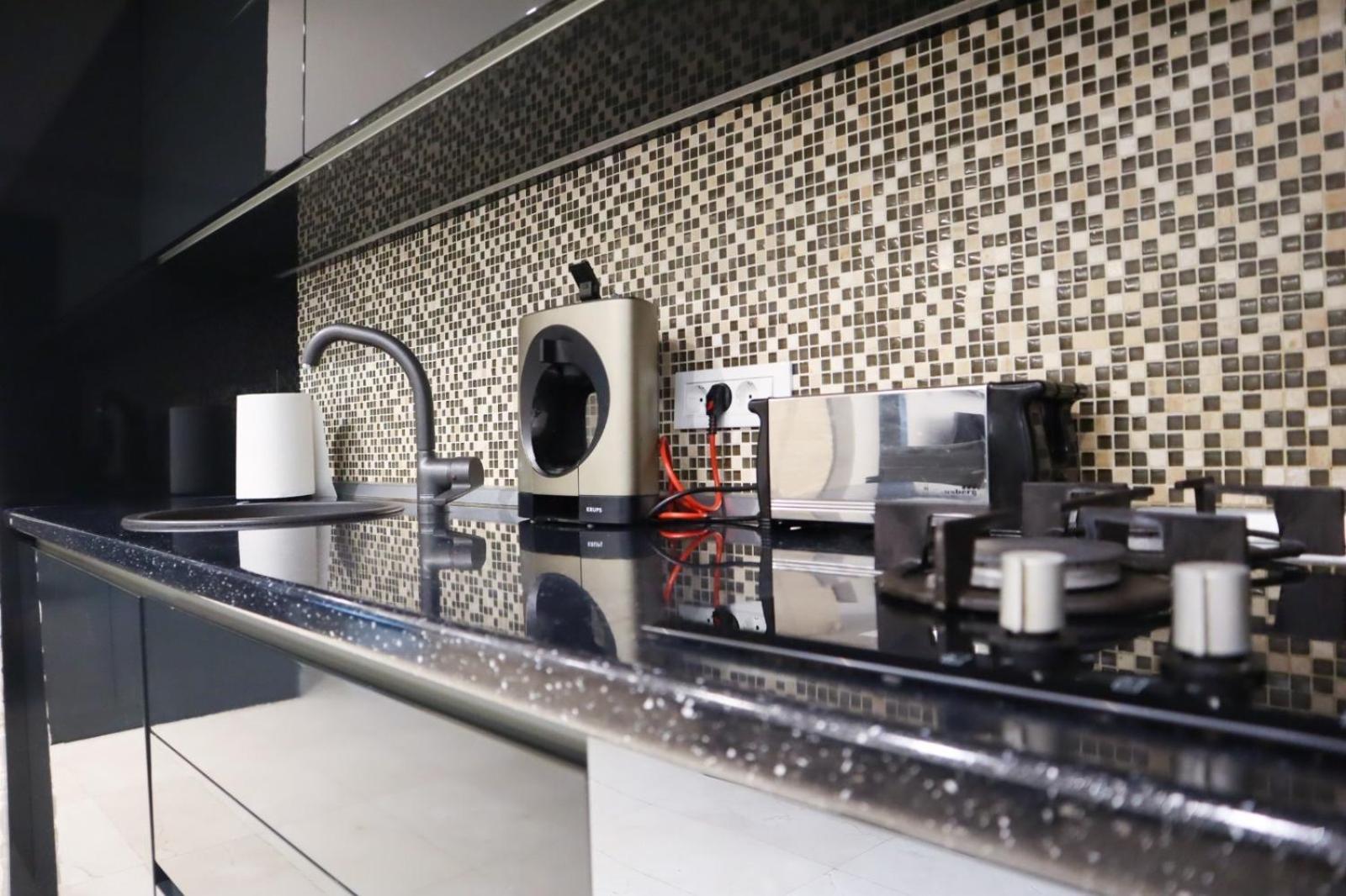 Central Apartament Bulevardul Decebal 布加勒斯特 外观 照片